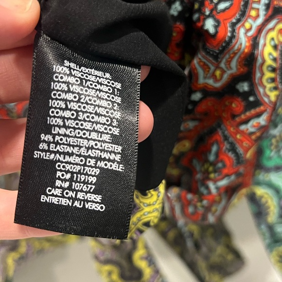 Alice + Olivia Red and Green Paisley Top - Picture 6 of 6